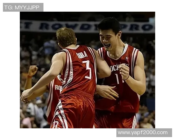 姚明巅峰时期对阵老鹰精彩视频回顾与分析