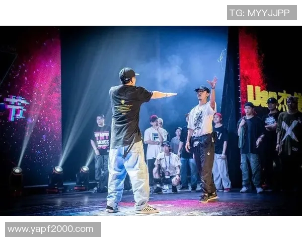 成都街舞队的力量与魅力探讨街舞文化在城市生活中的影响与发展MBA