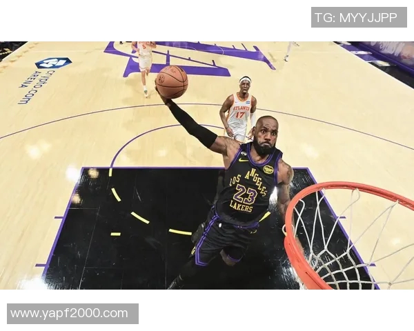 热火与湖人激战正酣球迷热议精彩瞬间与战术对决